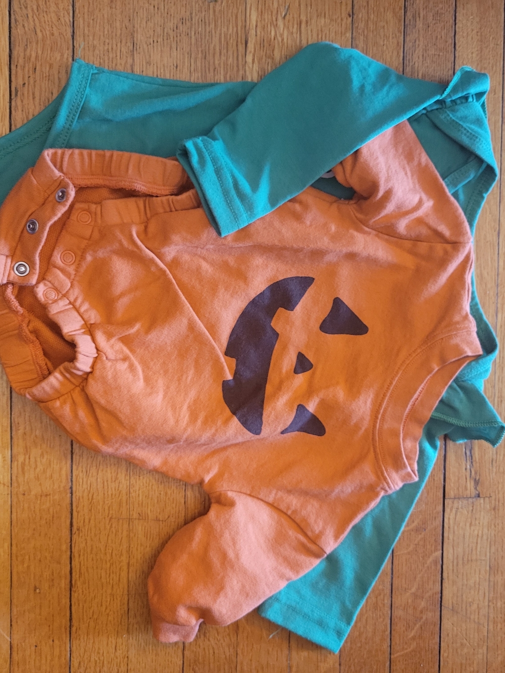 Baby's Holiday Christmas And Halloween Onesie Set In Two Sizes